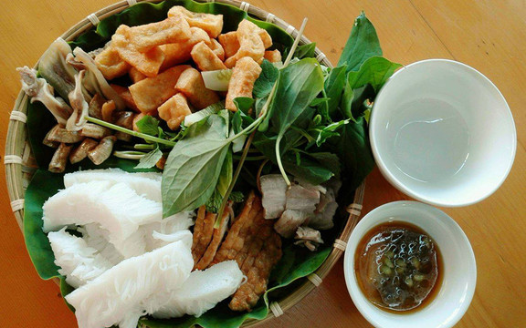 Bún Đậu Mắm Tôm - Tạ Quang Bửu