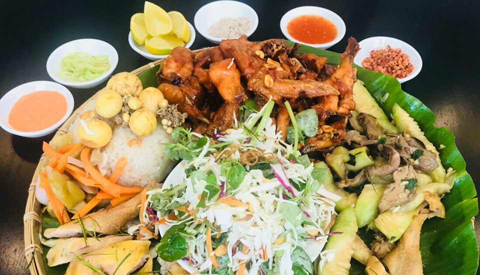 Gà Ta Quê Nhà - Tân Sơn Nhì ở TP. HCM | Foody.vn