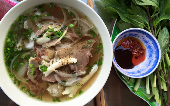 Quán Mai - Phở Bò & Bún Bò Huế