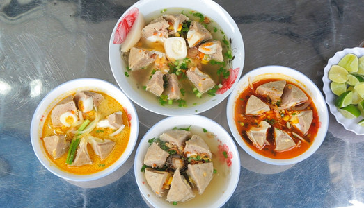 Quận 8