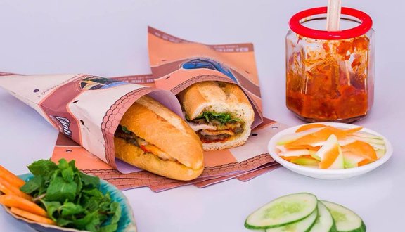 Bánh Mì Mái Ngói