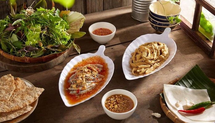 Quán Cô Hồng - Đặc Sản Đà Nẵng - Lê Hồng Phong