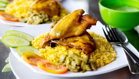 Duy Linh 1 - Cơm Gà Xối Mỡ