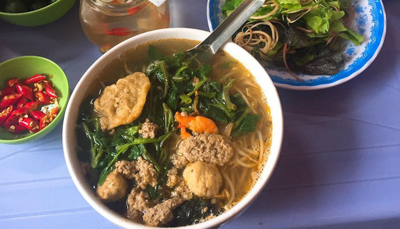 Cô Hiền - Bánh Đa Cua
