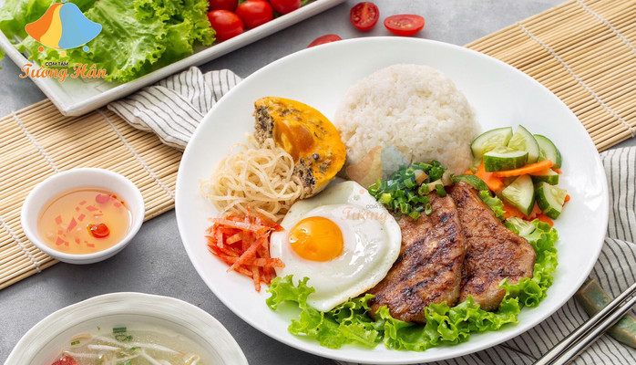 Cơm Tấm Tường Hân - Dịch Vọng Hậu - 70 Dịch Vọng Hậu