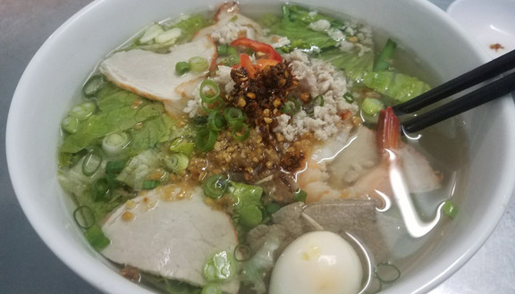 Hủ Tiếu - Hẻm 84 Tên Lửa