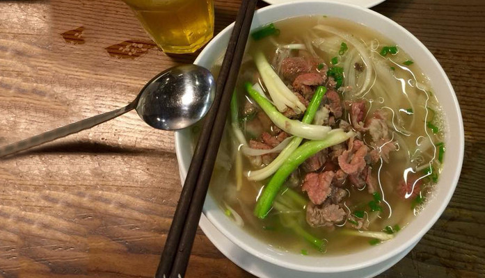 Quán Tùng - Phở Lý Quốc Sư