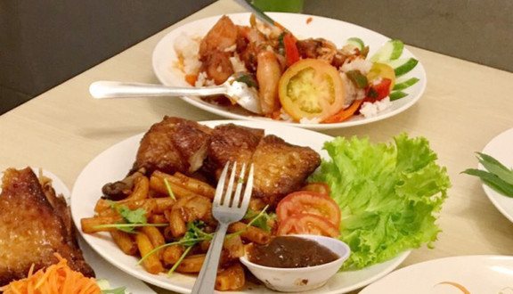 Quán Lửa Hồng - Cơm Gà Xối Mỡ