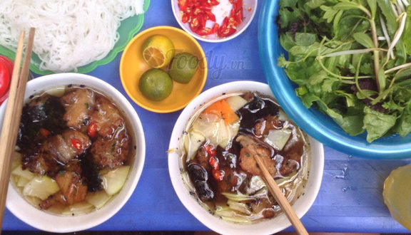 Bún Chả Que Tre - Đại Cồ Việt