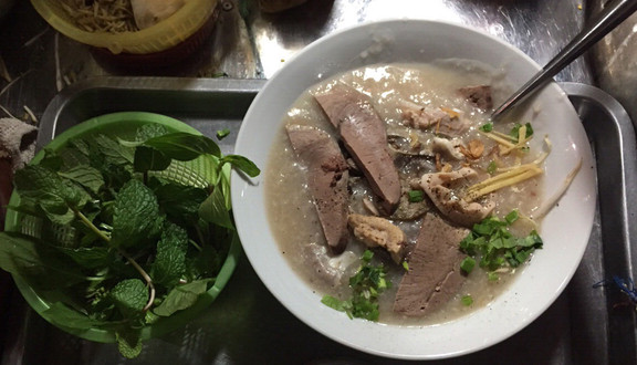 Tiến - Cháo Lòng Má Heo