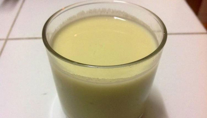 Cô Huệ - Sữa Đậu Xanh & Sữa Đậu Nành