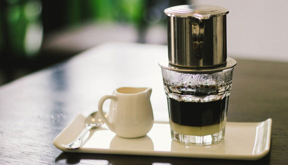Hoa Hồng Coffee - Phạm Văn Chí