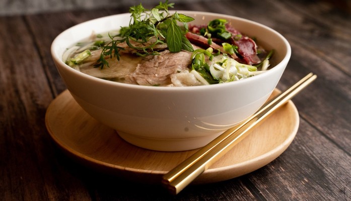 Phở Lý Quốc Sư - Nguyễn Sơn