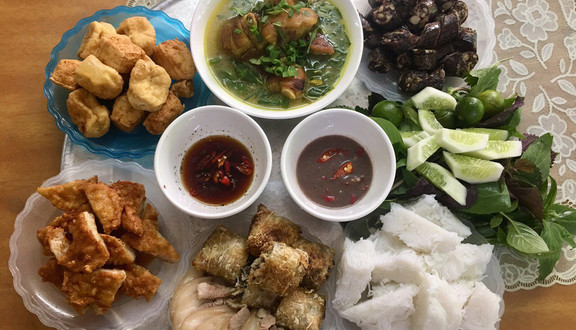 Hương - Cháo Sườn & Bún Đậu - Triệu Việt Vương