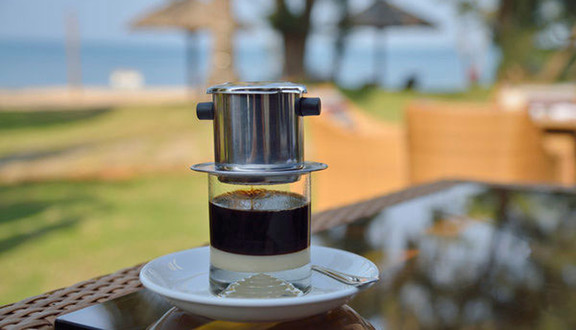 Cỏ Ba Lá Coffee - Hồng Lạc