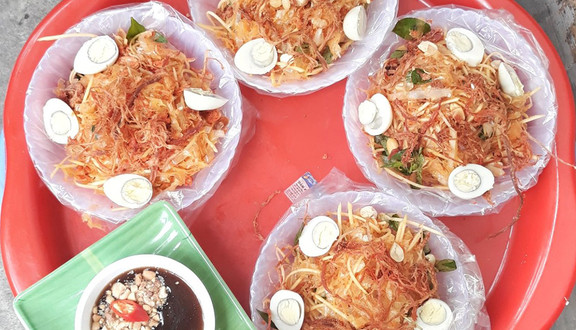 Cô Chín - Bánh Tráng Trộn