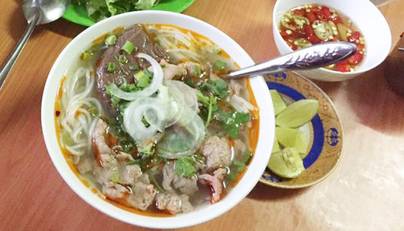Bún Bò Huế Út Huệ