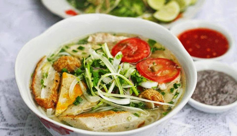 Sáu Hiếu - Bún Chả & Bún Cá ở Tp. Vũng Tàu, Vũng Tàu