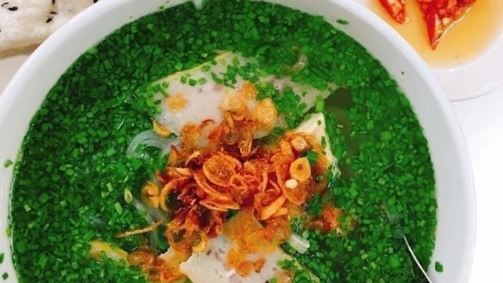 Bánh Canh Hẹ Cá Dầm Vân - Lê Lợi