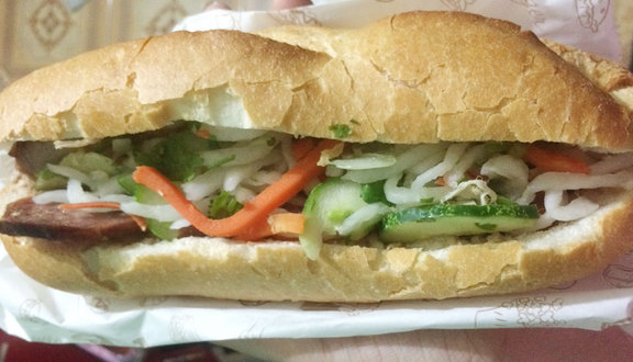 Ủn Ỉn - Bánh Mì & Xôi