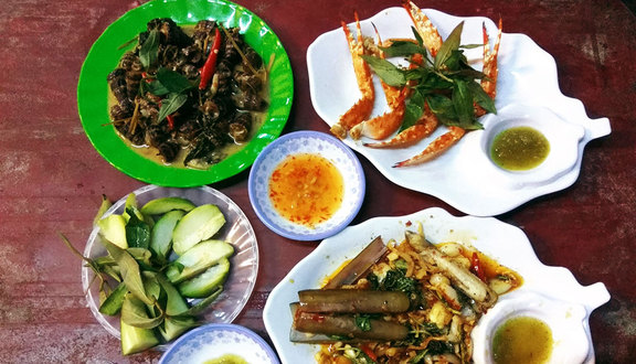 Quán Ốc Vỉa Hè