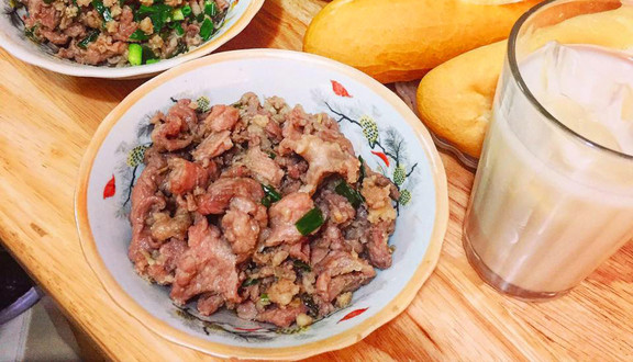 Hồng Hoa - Bánh Mì Bò Xào