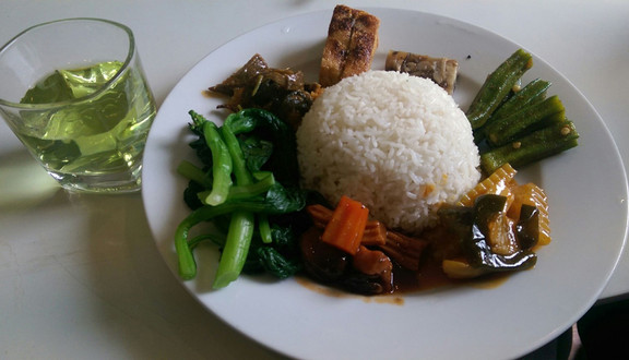 Cơm Chay Tự Chọn, Hủ Tiếu & Bún Thái