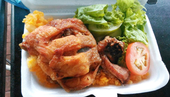 Cơm Gà Xối Mỡ 939