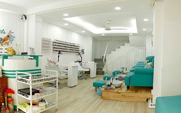Nguyệt Nails - Phan Kế Bính