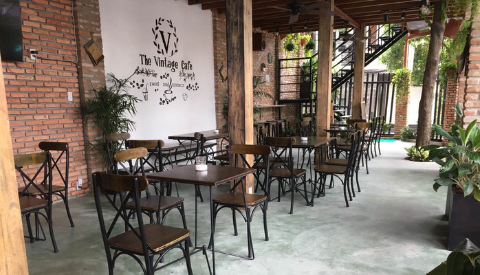 The Vintage Cafe & Gà Rán Five Star