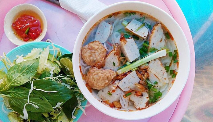 Bánh Canh & Bún Chả Cá Quy Nhơn - Thép Mới