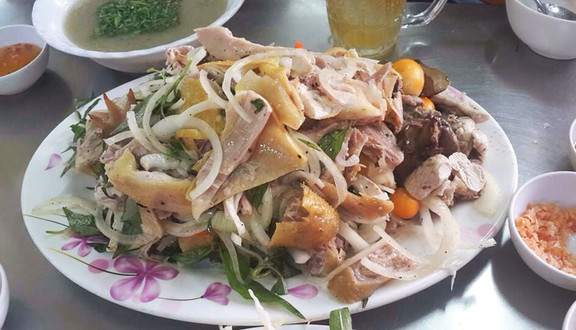 Cơm Gà Ta Tam Kỳ