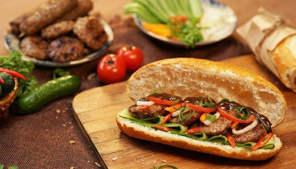 Ana's House - Điểm Tâm Sáng, Trà Sữa & Xiên Que