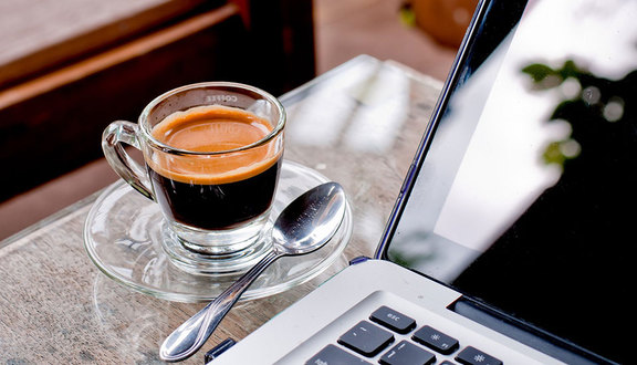 Lyon Coffee - Phạm Văn Bạch