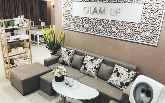 Glam Up Spa