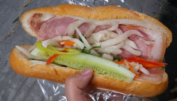 Bánh Mì Tiến Phát