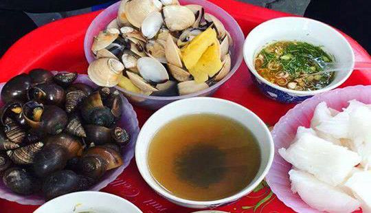 Bún Ốc Chấm Bà Nga