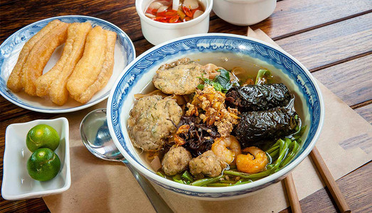 Bánh đa cua - Huyền