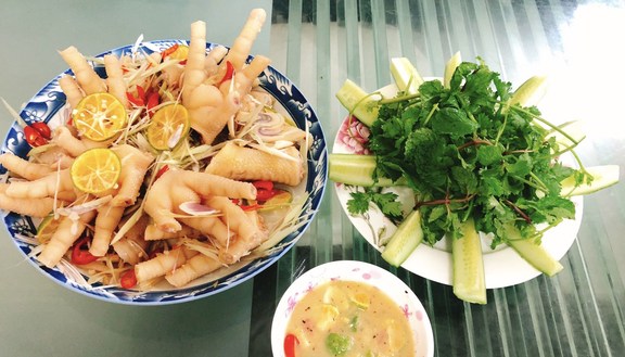 Bếp Mẹ Pi - Chân Gà Sả Ớt Online
