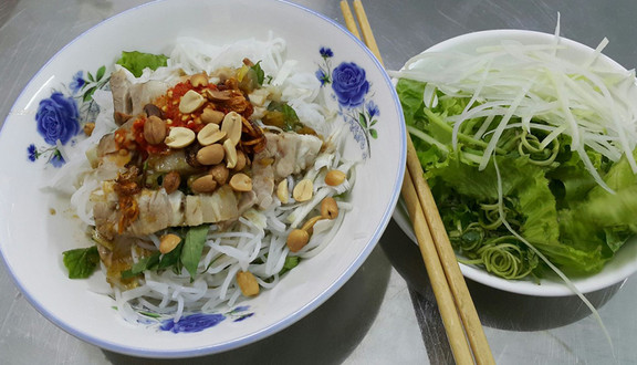 Bún Mắm Bà Lan