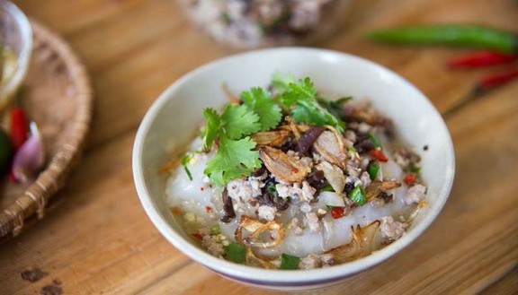 Bánh Đúc Nóng Bà Xuân - Cư Xá Vĩnh Hội