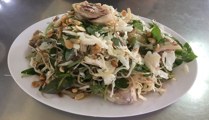 Gà Ta Thủy Trinh - Lý Phục Man