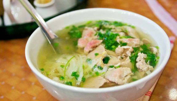 Phở Núi Trúc