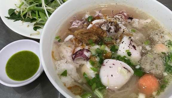 Hủ Tiếu Mực Ông Già - Pasteur