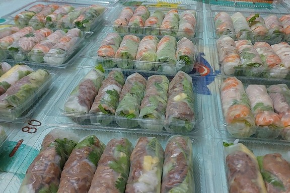 Gỏi Cuốn Tôm Thịt - 64 Vũ Trọng Phụng