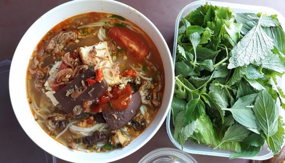 Thúy Hạnh - Bún Riêu, Hủ Tiếu & Mì Chả Cá Vũng Tàu