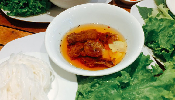 Hoàng Lan - Bún Chả Hà Nội