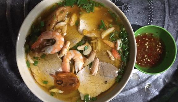 Gia Bảo - Bánh Canh Cua Giò Heo & Hủ Tiếu Sườn Kho