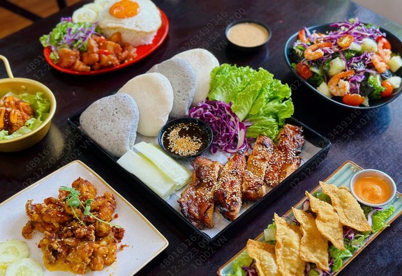 Bao Fam - Bánh Bao Kẹp, Cơm & Mỳ Miến