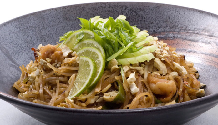 Tiệm Ăn Phúc - Bánh Mì & Pad Thái